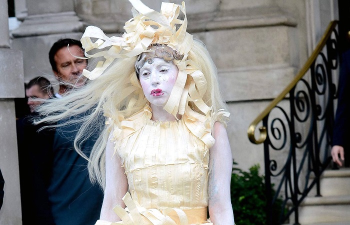 Lady Gaga's Bold Fashion Choices: Dresses and Blue Hair - wide 9